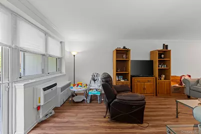 85-10 151 Avenue #2D, Howard Beach, NY 11414 - Photo 27