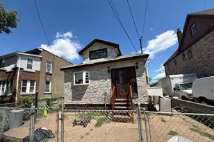 142-25 Bascom Ave, Ozone Park, NY 11436 - Photo 1