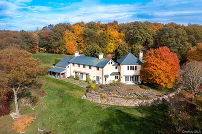 129 W Meadow Lane, Millbrook, NY 12545 - Photo 3