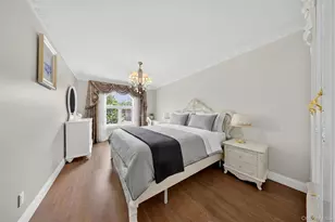 23-74 207th St, Bayside, NY 11360 - Photo 23