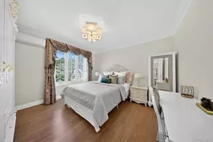 23-74 207th St, Bayside, NY 11360 - Photo 25
