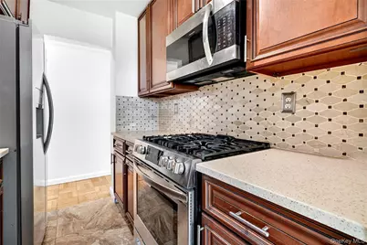 1841 Central Park Avenue #18A, Yonkers, NY 10710 - Photo 29