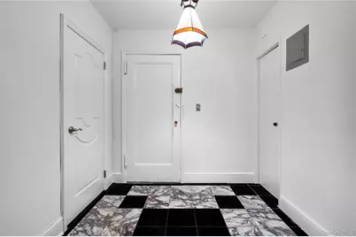 270 Bronxville Road #B52, Bronxville, NY 10708 - Photo 3