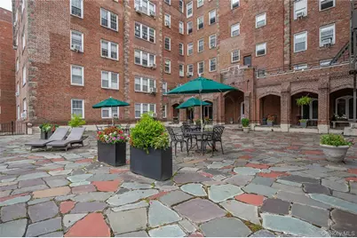 270 Bronxville Road #B52, Bronxville, NY 10708 - Photo 21