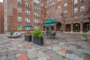 270 Bronxville Rd, Bronxville, NY 10708 - Photo 21