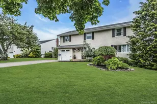 95 Rumford Rd, Kings Park, NY 11754 - Photo 3