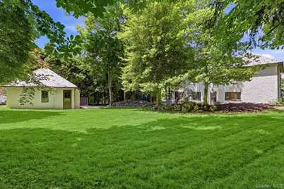 6 Montrose Road, Scarsdale, NY 10583 - Photo 27