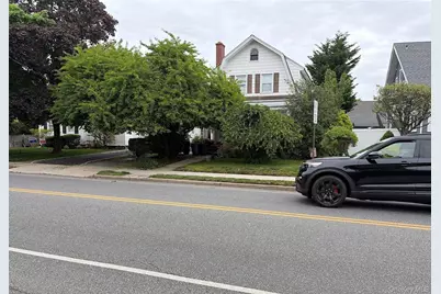 259 Lincoln Avenue, Rockville Centre, NY 11570 - Photo 1