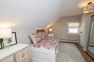 8 Crabtree Ln, Levittown, NY 11756 - Photo 13