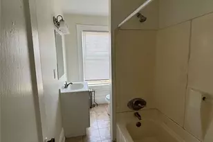 18 Capron St, Walden, NY 12586 - Photo 15