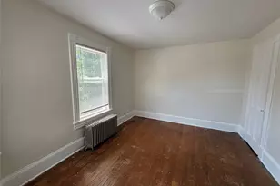 18 Capron St, Walden, NY 12586 - Photo 13