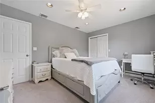 19 Berkshire Rd, Bethpage, NY 11714 - Photo 25