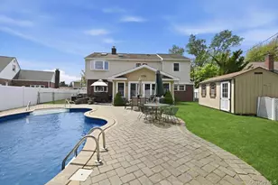 19 Berkshire Rd, Bethpage, NY 11714 - Photo 41