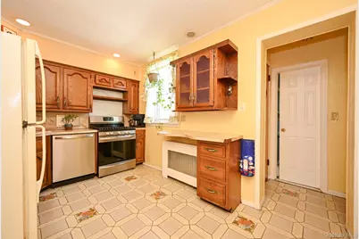 6953 73rd Place, Middle Village, NY 11379 - Photo 9