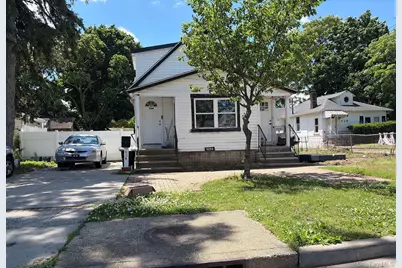 634 Hillside Court, Uniondale, NY 11553 - Photo 1