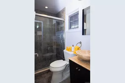 220 Pleasure Drive, Riverhead, NY 11901 - Photo 15