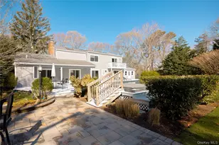 220 Pleasure Dr, Riverhead, NY 11901 - Photo 5