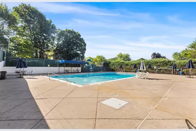 115 Dehaven Drive #105, Yonkers, NY 10703 - Photo 31