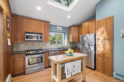 80 Sylvan Avenue, Miller Place, NY 11764 - Photo 17