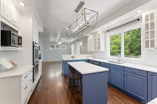 2 Castle Hill Close, Dobbs Ferry, NY 10522 - Photo 9