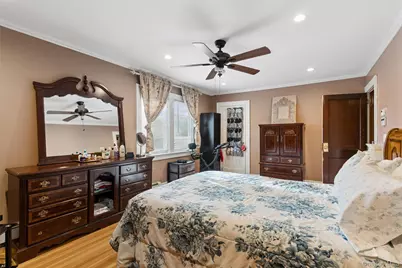 1055 Stanton Avenue, Woodmere, NY 11598 - Photo 11