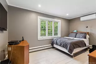 1055 Stanton Ave, Woodmere, NY 11598 - Photo 9