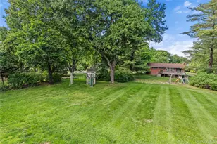 224 Willow Dr, Briarcliff Manor, NY 10510 - Photo 33
