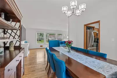 224 Willow Drive, Briarcliff Manor, NY 10510 - Photo 11
