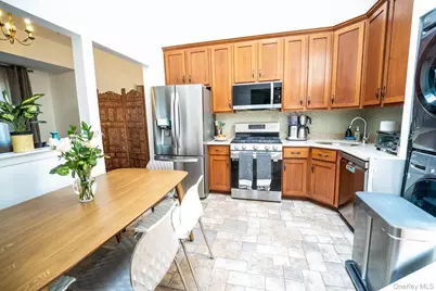 1539 Longfellow Avenue #2, Bronx, NY 10460 - Photo 5