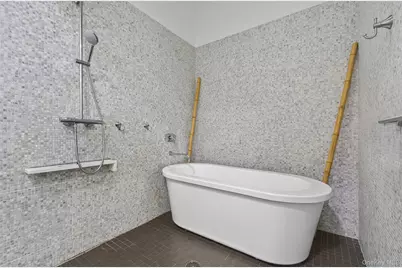 27-28 Thomson Avenue #250, Long Island City, NY 11101 - Photo 19