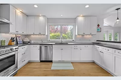 58 Bayfield Lane, Westhampton Beach, NY 11978 - Photo 9