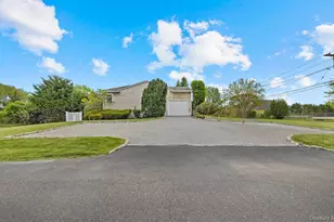 58 Bayfield Ln, Westhampton Beach, NY 11978 - Photo 3