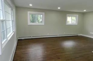 48 Rockaway Dr, Sound Beach, NY 11789 - Photo 5