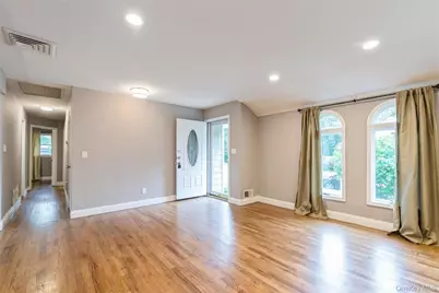 182 Smithtown Polk Boulevard, Centereach, NY 11720 - Photo 9
