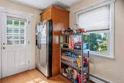30 Crag Lane, Levittown, NY 11756 - Photo 9