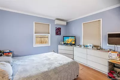 30 Crag Lane, Levittown, NY 11756 - Photo 5