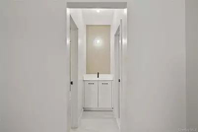 105 N Cole Avenue #111, Spring Valley, NY 10977 - Photo 17