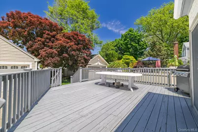 89 Lexington Avenue, Malverne, NY 11565 - Photo 25