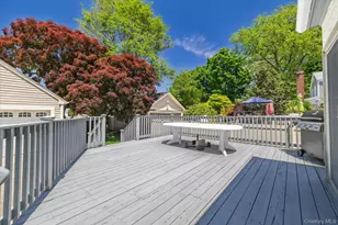 89 Lexington Ave, Malverne, NY 11565 - Photo 25