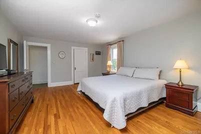 89 Lexington Avenue, Malverne, NY 11565 - Photo 17