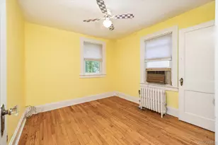 89 Lexington Ave, Malverne, NY 11565 - Photo 19
