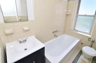 280 Bronxville Rd, Bronxville, NY 10708 - Photo 11