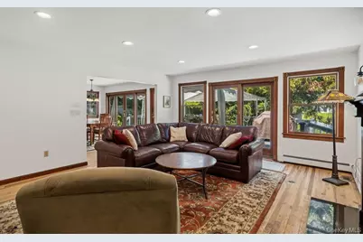 47 Lubber Street, Stony Brook, NY 11790 - Photo 23