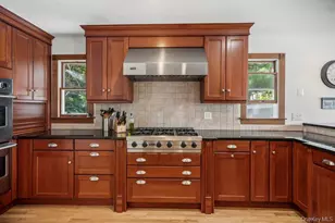 47 Lubber St, Stony Brook, NY 11790 - Photo 17
