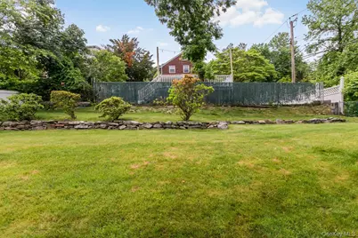 87 Etville Avenue, Yonkers, NY 10703 - Photo 27