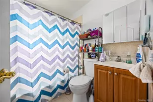 59-09 69th St, Maspeth, NY 11378 - Photo 31