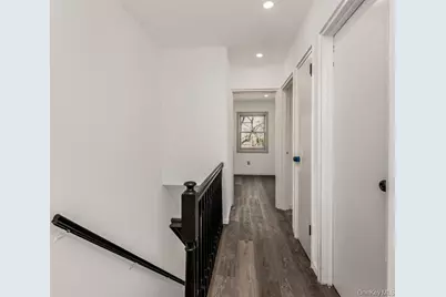 1066 E 219th Street, Bronx, NY 10469 - Photo 17