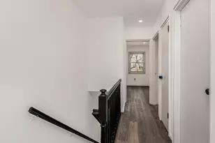 1066 E 219th St, Bronx, NY 10469 - Photo 17