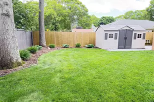 147 Hounslow Rd, Shirley, NY 11967 - Photo 21