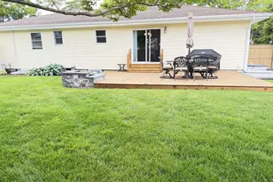 147 Hounslow Rd, Shirley, NY 11967 - Photo 19